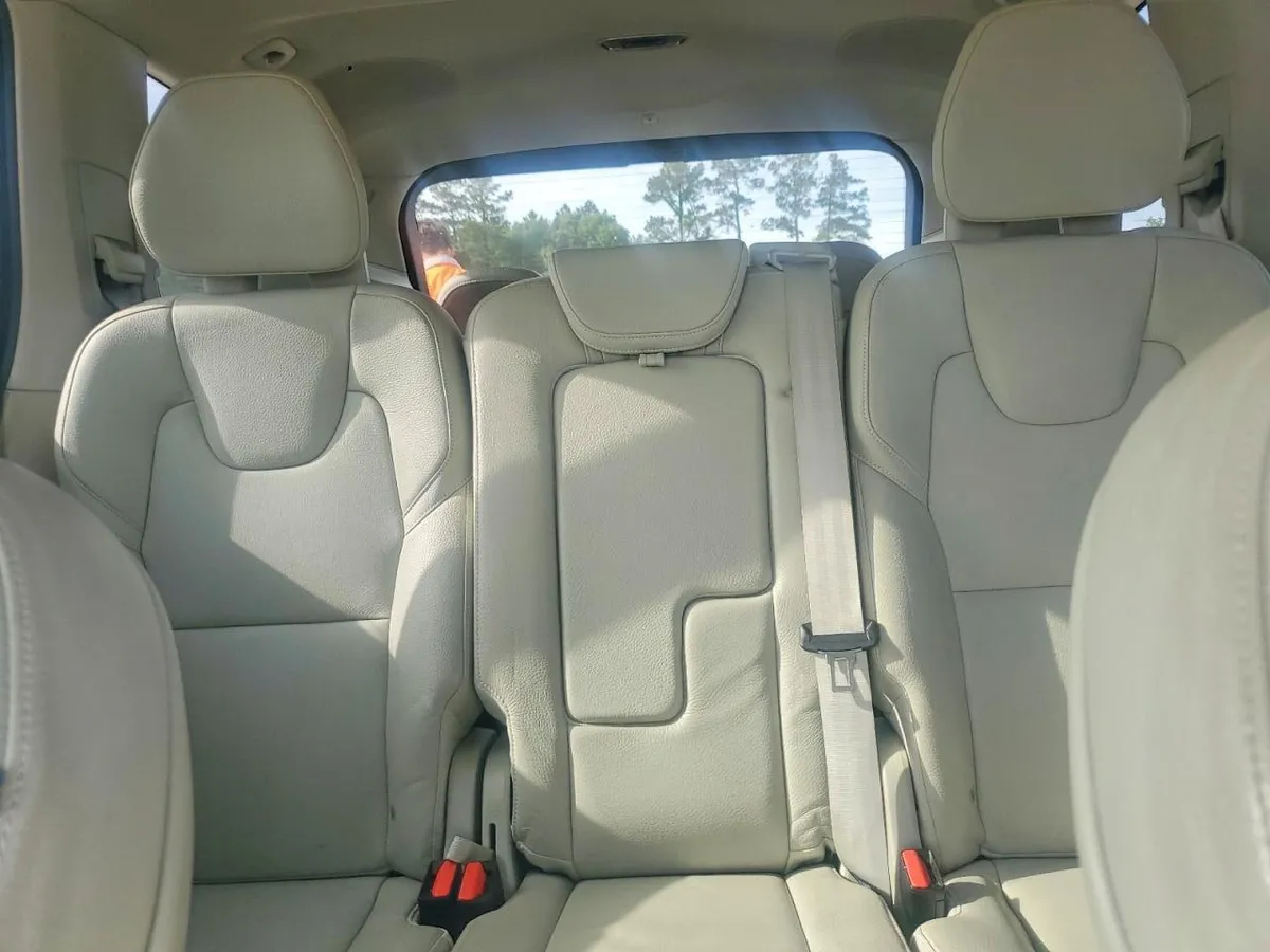 VOLVO XC90 T5 2018