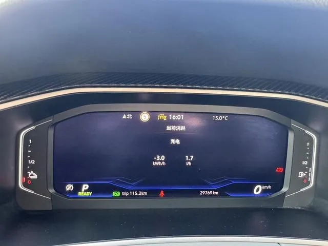 VOLKSWAGEN TAYRON 2022