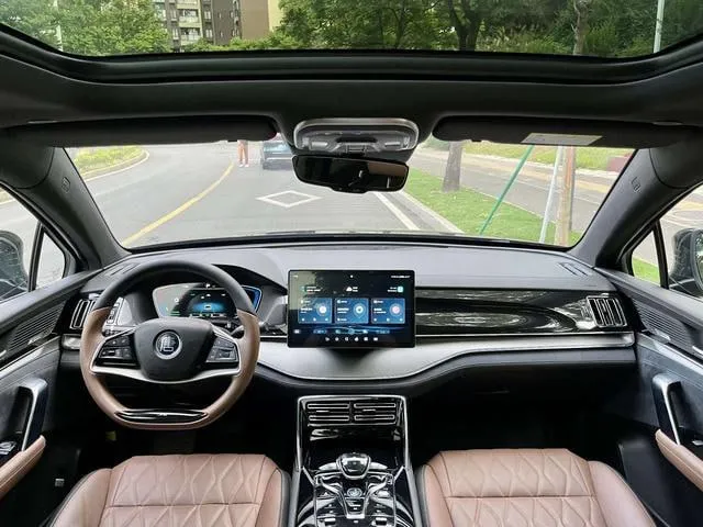 BYD TANG DM-I 112KM PREMIUM 2022