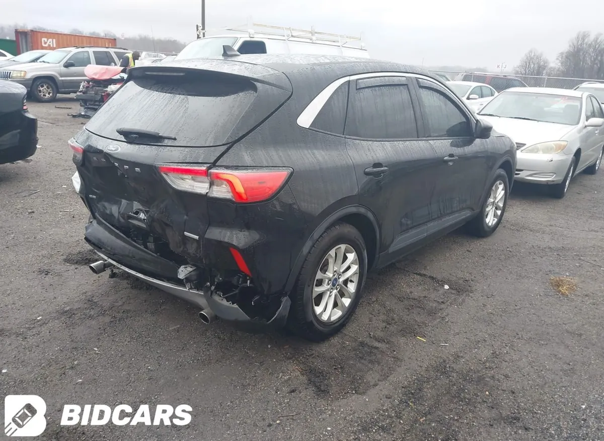 FORD ESCAPE SE 2020