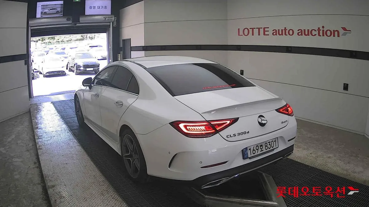 MERCEDES-BENZ CLS BENZ CLS300D 4MATIC 2021
