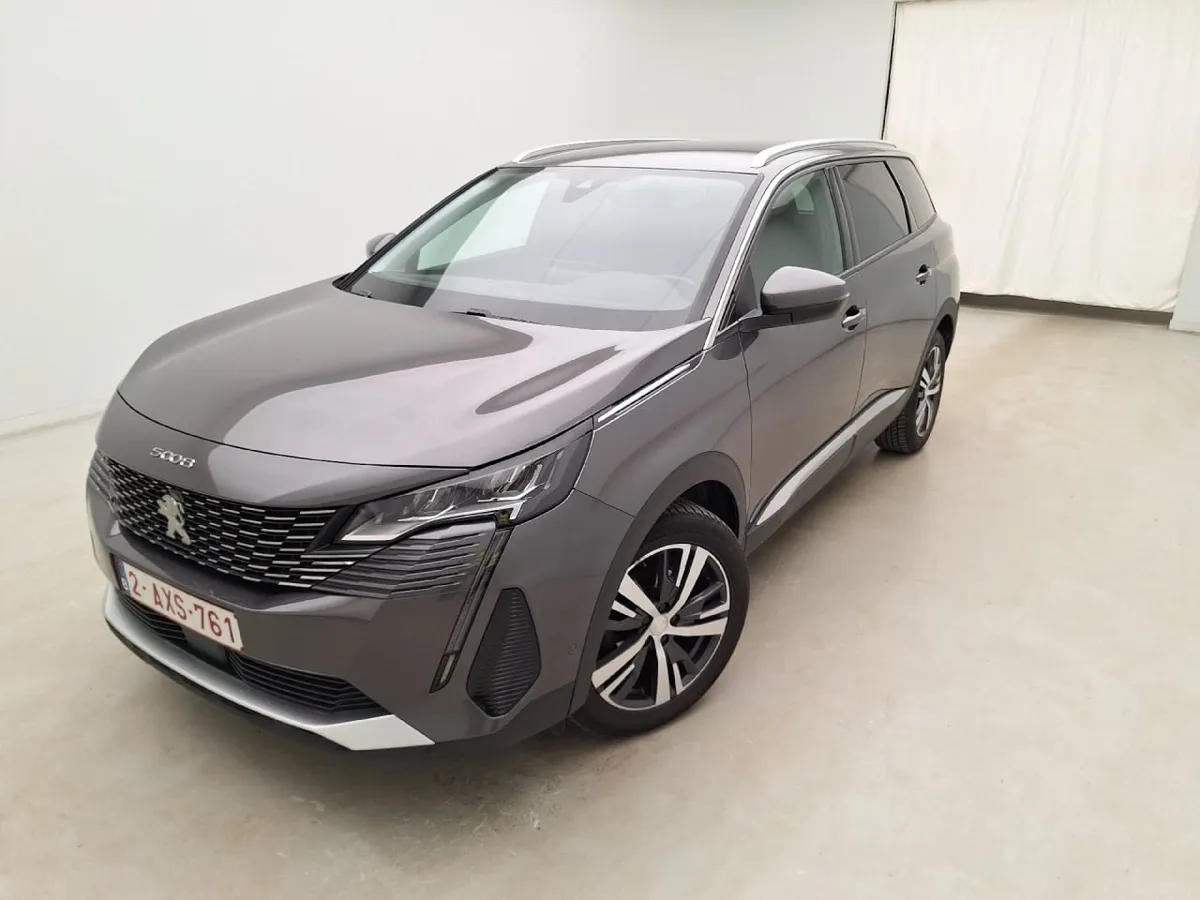 PEUGEOT 5008 2021