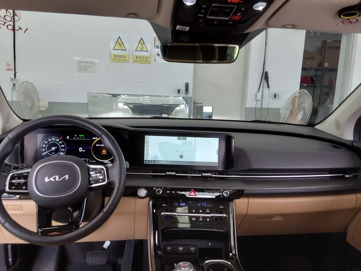 KIA CARNIVAL SIGNATURE 2022