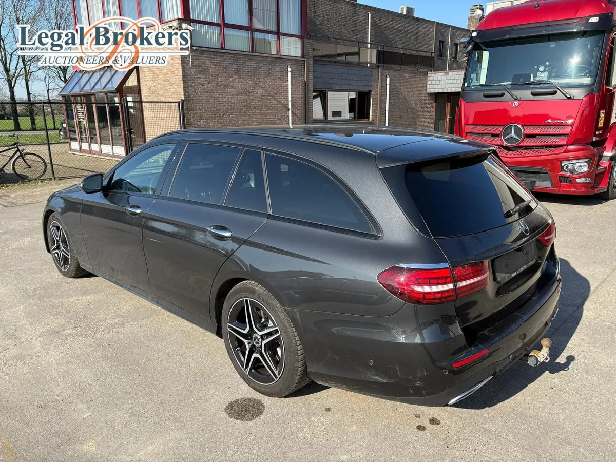 MERCEDES-BENZ E200 D 2020