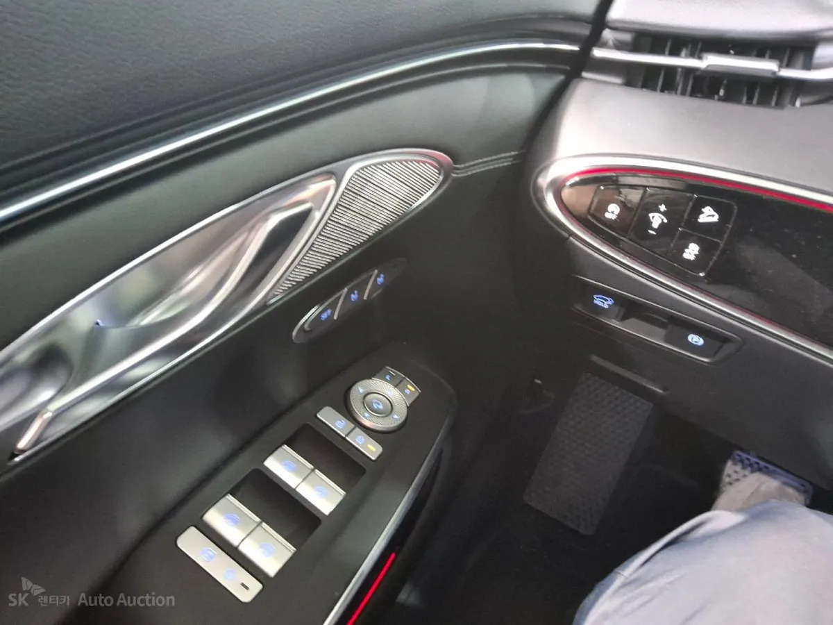 GENESIS GV70 AWD 2022