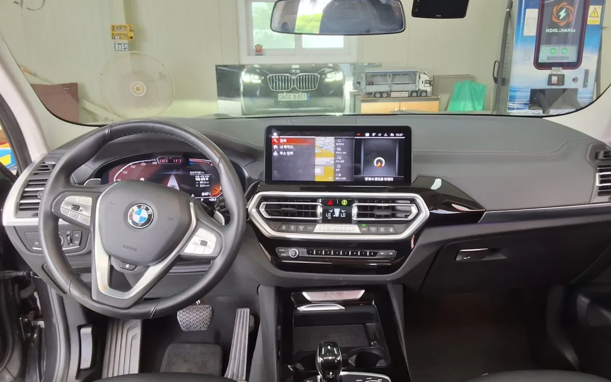 BMW X3 ПОДОГРЕВ ВЕНТИЛЯЦИЯ И ПАМЯТЬ ПЕРЕДНИХ СИДЕНИЙ 2022