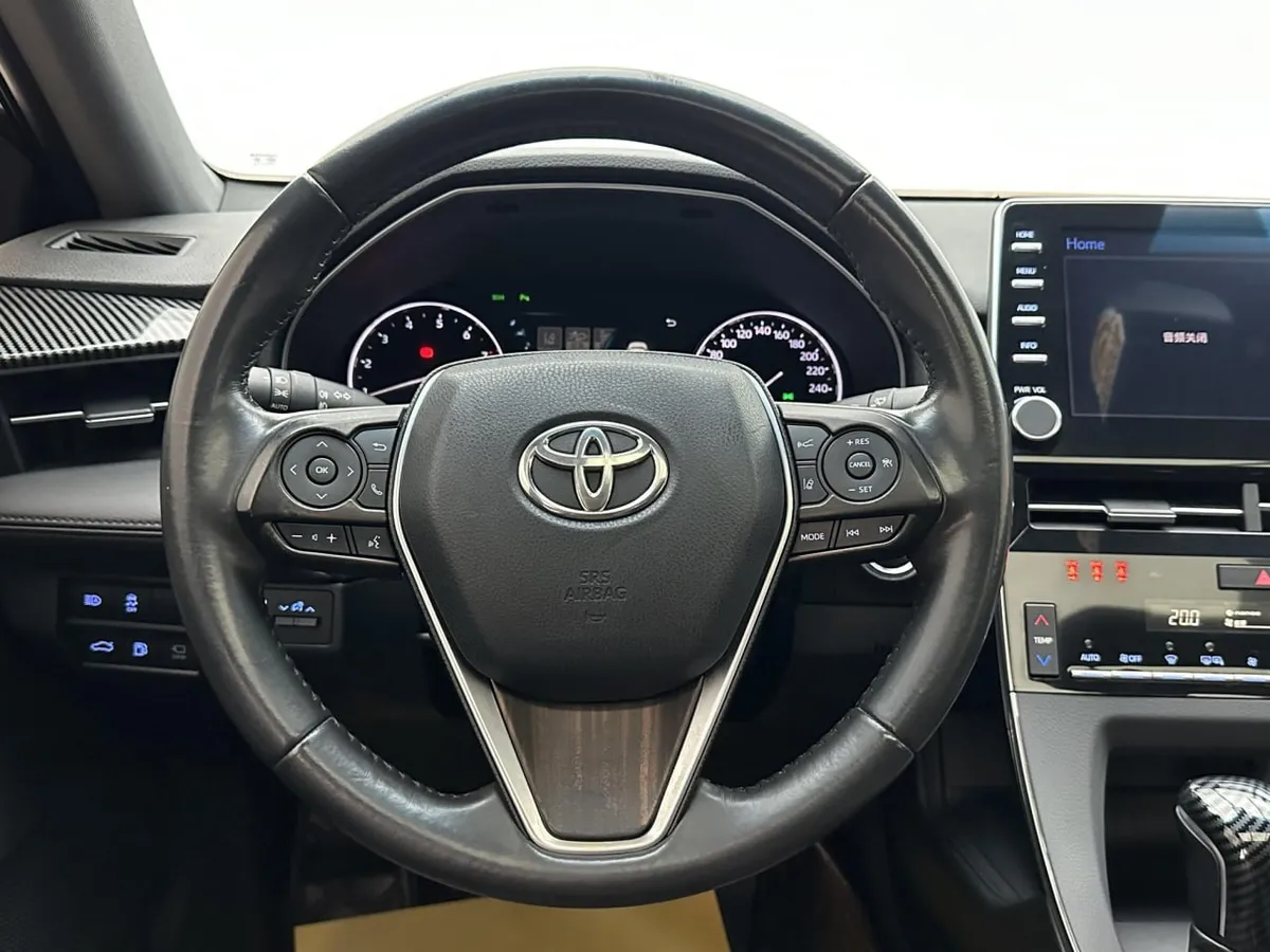 TOYOTA AVALON PREMIUM 2022