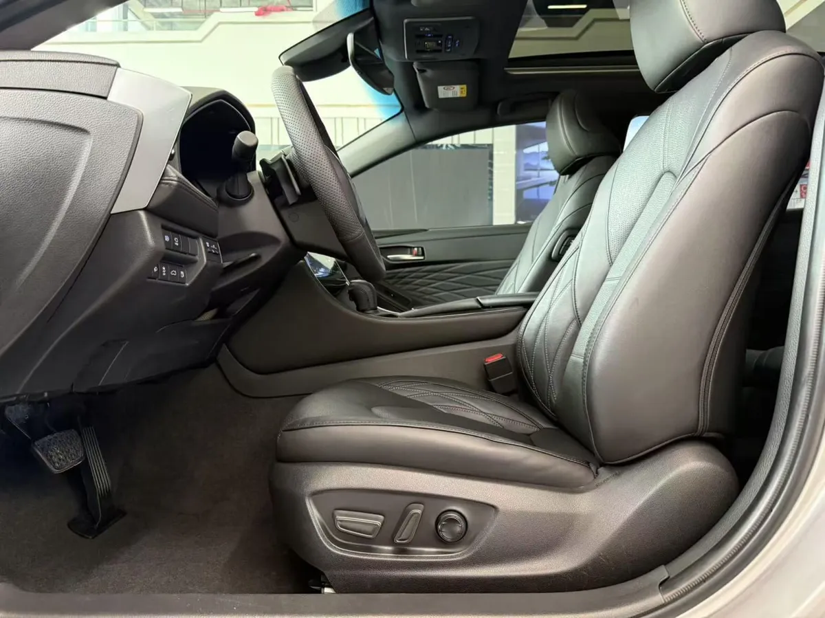 TOYOTA AVALON PREMIUM 2022