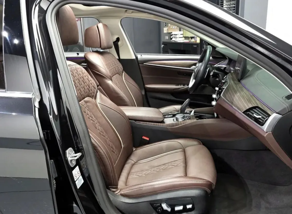 BMW 530I LUXURY 2022