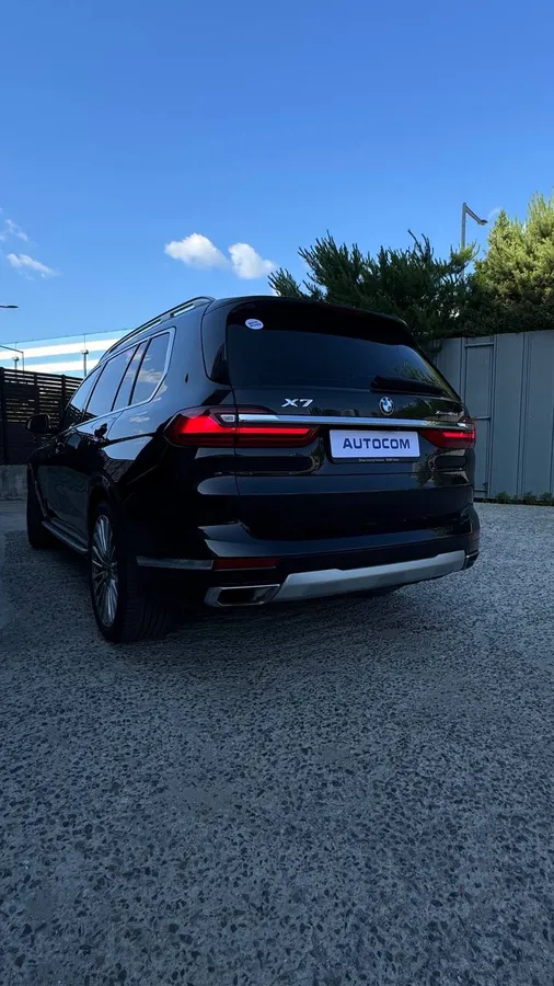 BMW X7 2022