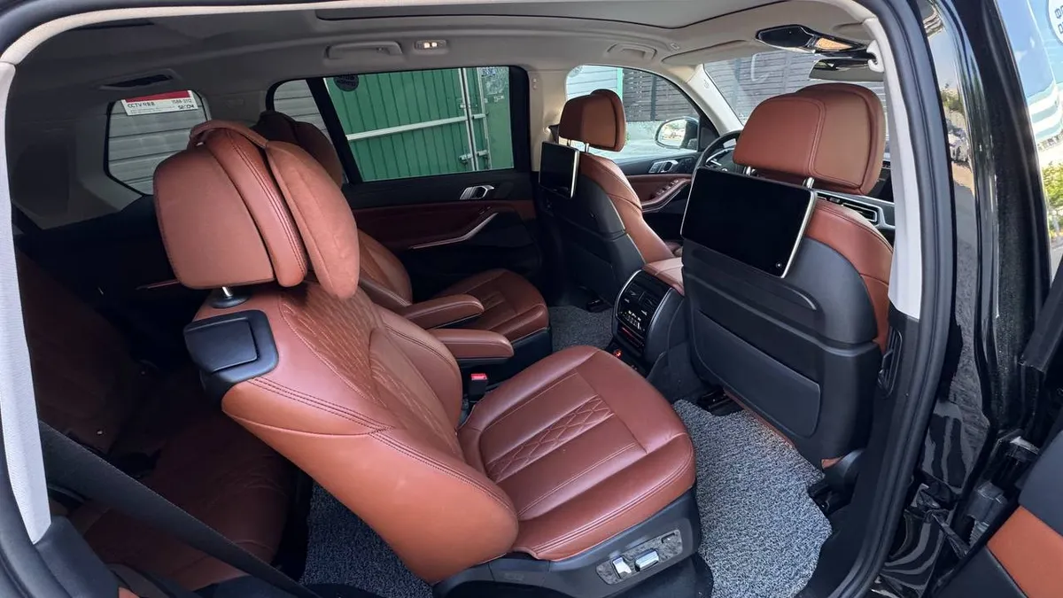 BMW X7 2022