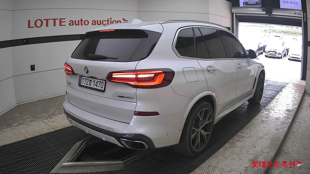 BMW X5 ПОДОГРЕВ ВЕНТИЛЯЦИЯ МАССАЖ И ПАМЯТЬ ПЕРЕДНИХ СИДЕНИЙ 2022
