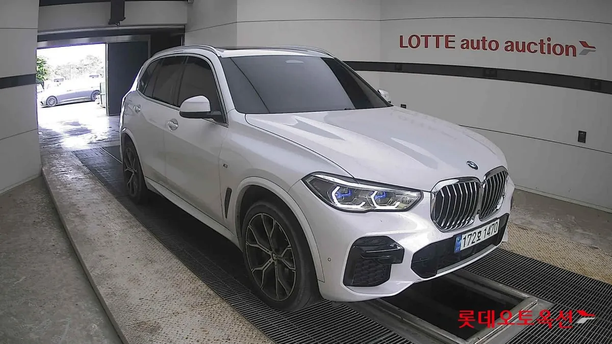 BMW X5 ПОДОГРЕВ ВЕНТИЛЯЦИЯ МАССАЖ И ПАМЯТЬ ПЕРЕДНИХ СИДЕНИЙ 2022