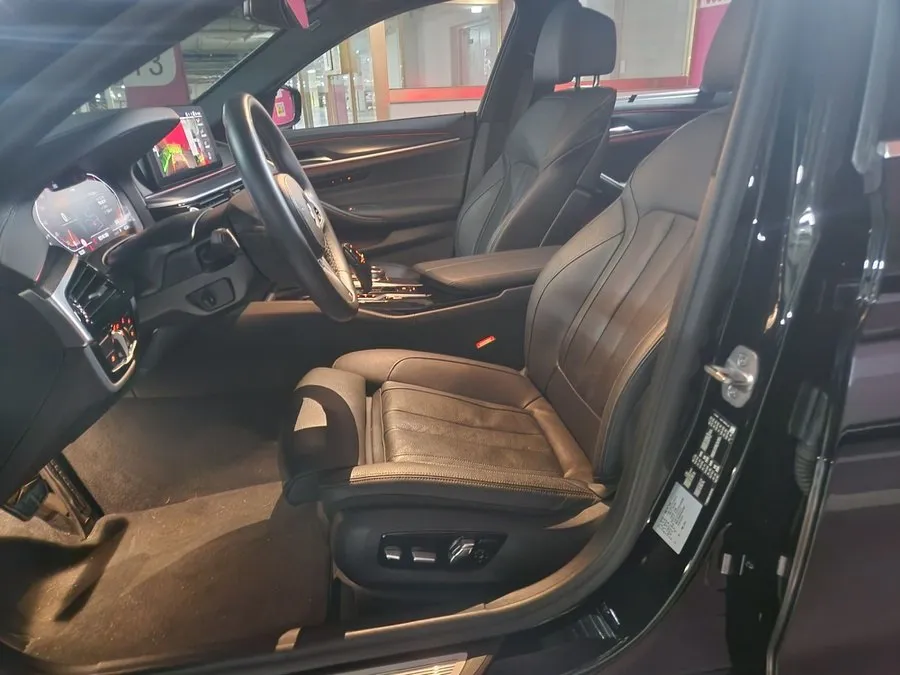 BMW 520I M SPORT 2023