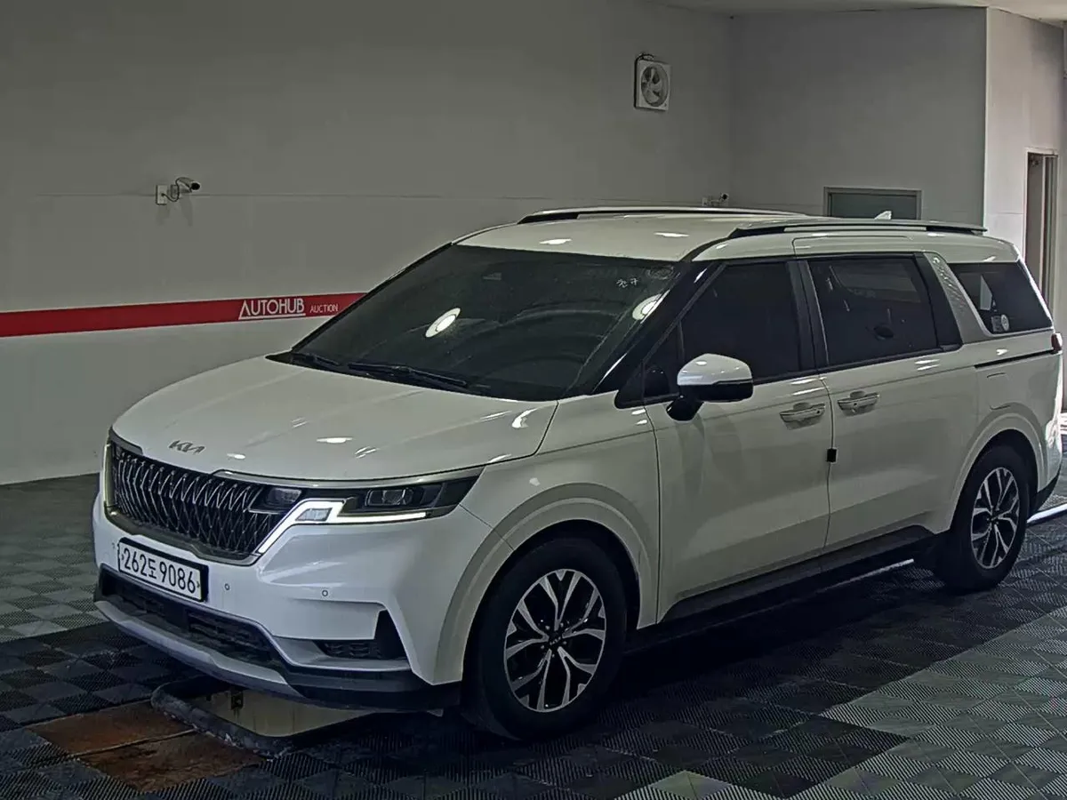 KIA CARNIVAL PRESTIGE 2021