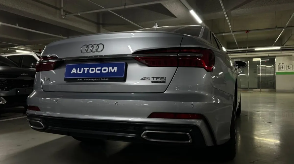 AUDI A6 2022