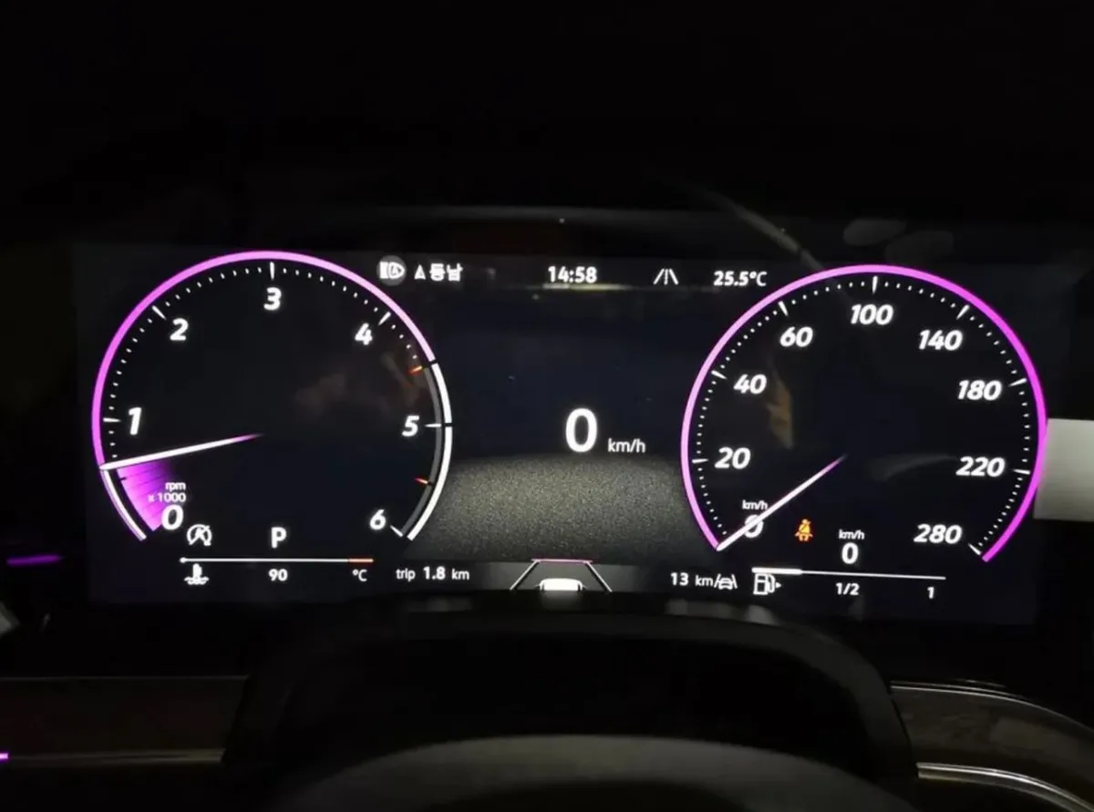 VOLKSWAGEN TOUAREG 2026