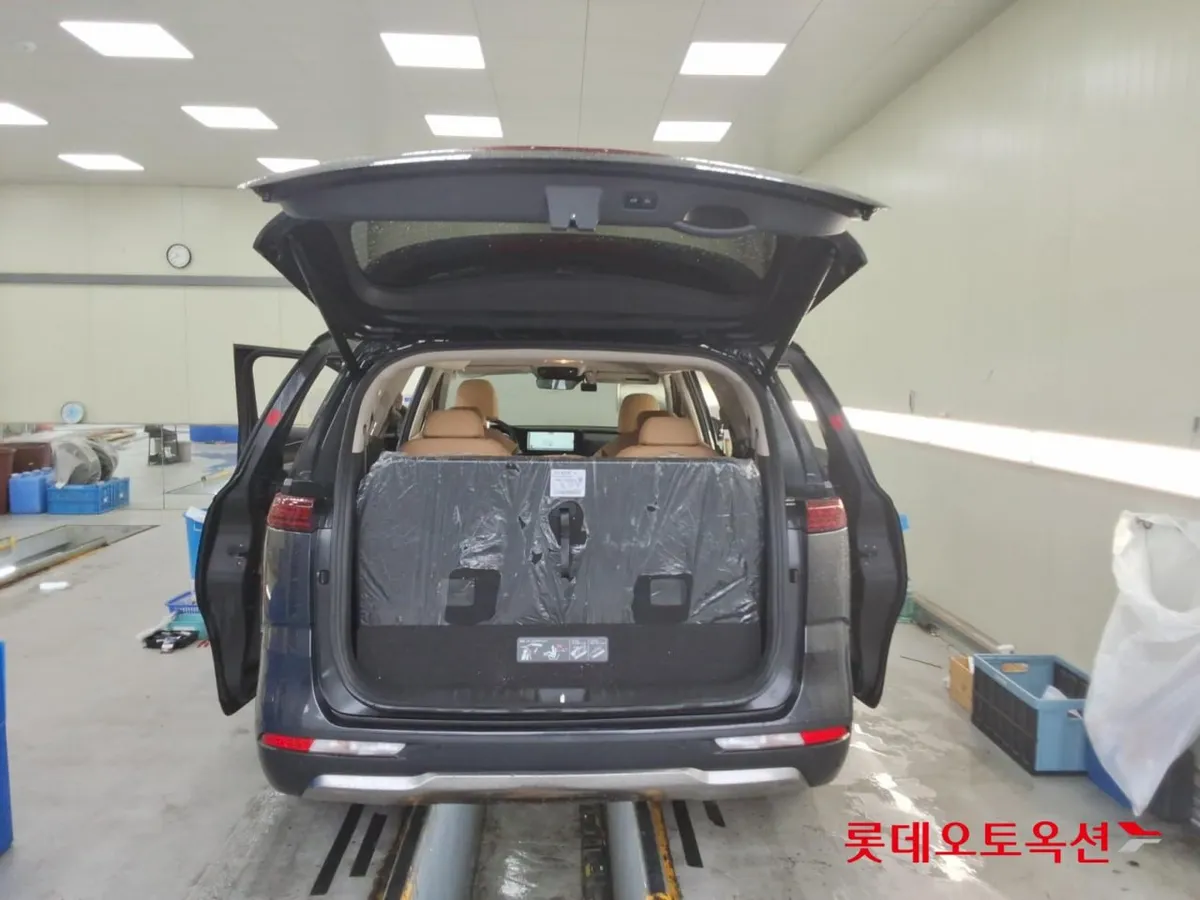 KIA CARNIVAL ПОДОГРЕВ ВЕНТИЛЯЦИЯ И ПАМЯТЬ ПЕРЕДНИХ СИДЕНИЙ 2022