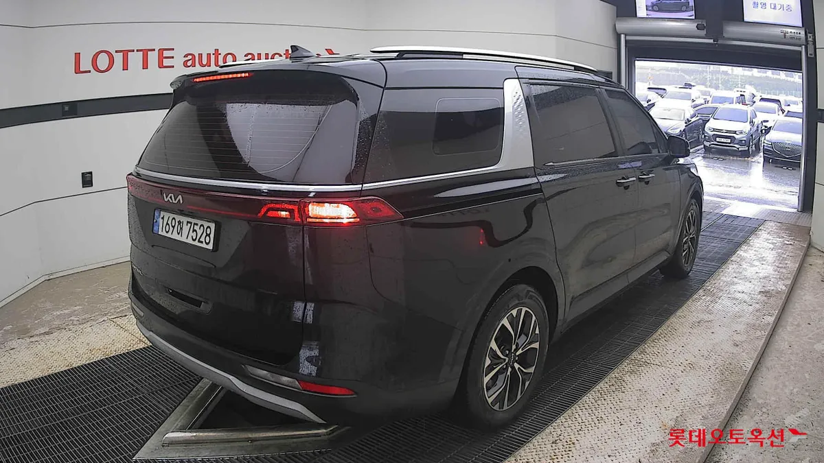 KIA CARNIVAL ПОДОГРЕВ ВЕНТИЛЯЦИЯ ПЕРЕДНИХ СИДЕНИЙ 2022