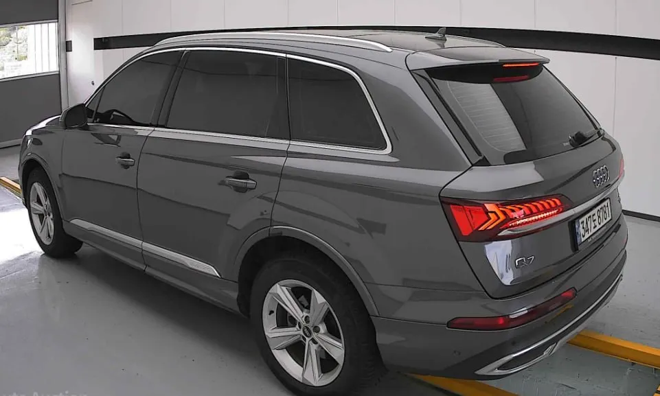AUDI Q7 ПОДОГРЕВ ВЕНТИЛЯЦИЯ И ПАМЯТЬ ПЕРЕДНИХ СИДЕНИЙ 2022