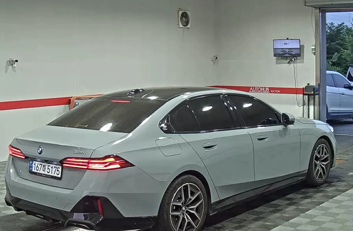 BMW BMW SERIES 520I ПОДОГРЕВ ВЕНТИЛЯЦИЯ И ПАМЯТЬ ПЕРЕДНИХ СИДЕНИЙ 2024