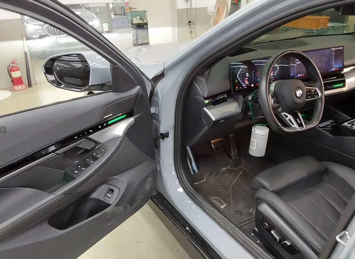 BMW BMW SERIES 520I ПОДОГРЕВ ВЕНТИЛЯЦИЯ И ПАМЯТЬ ПЕРЕДНИХ СИДЕНИЙ 2024