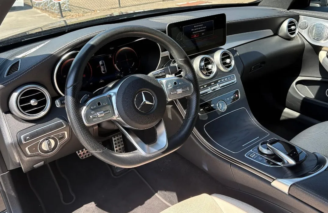 MERCEDES-BENZ C200 D - COUP 2021