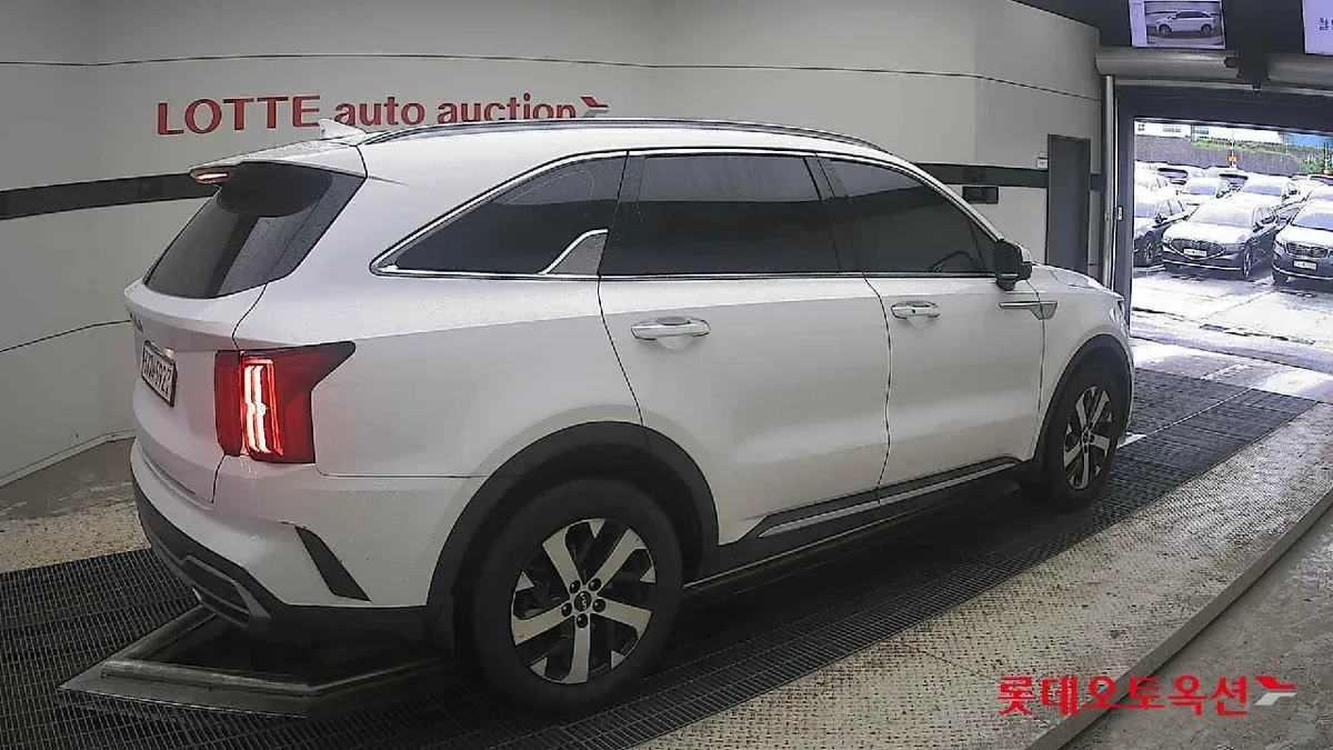 KIA SORENTO ПОДОГРЕВ И ВЕНТИЛЯЦИЯ ПЕРЕДНИХ СИДЕНИЙ 2023