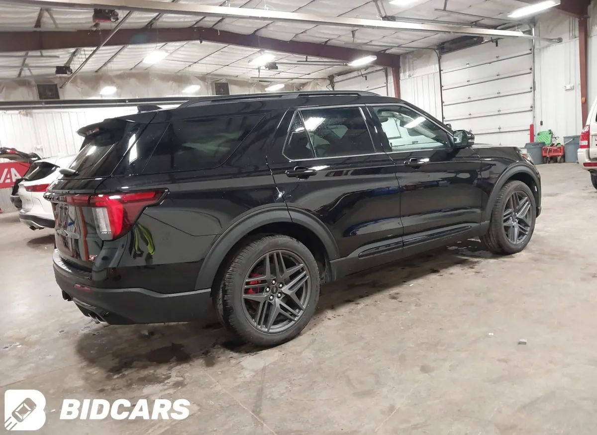 FORD EXPLORER ST 2025