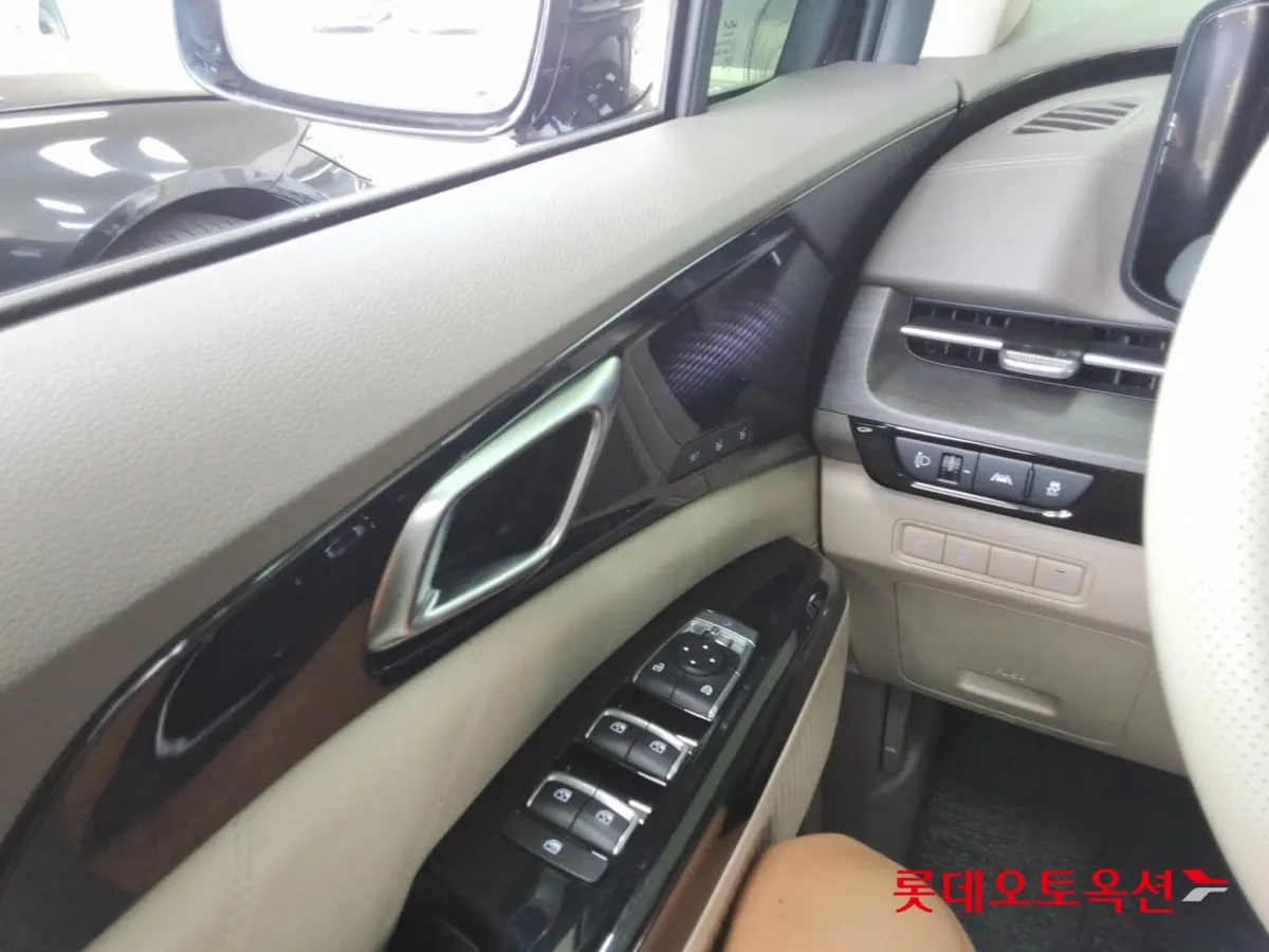 KIA CARNIVAL 2022