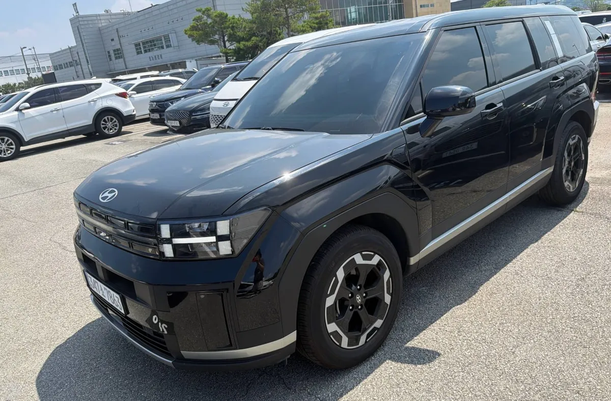 HYUNDAI SANTA FE V 2023