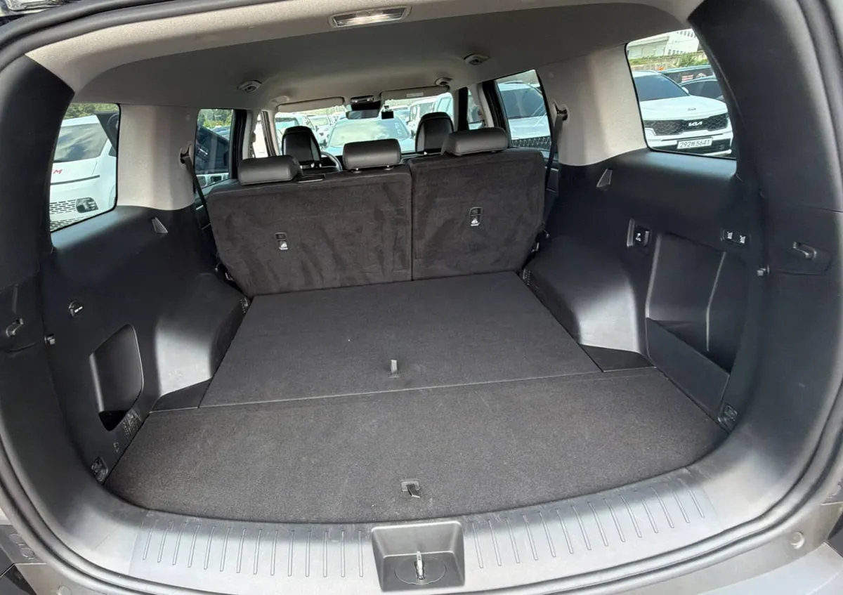 HYUNDAI SANTA FE V 2023