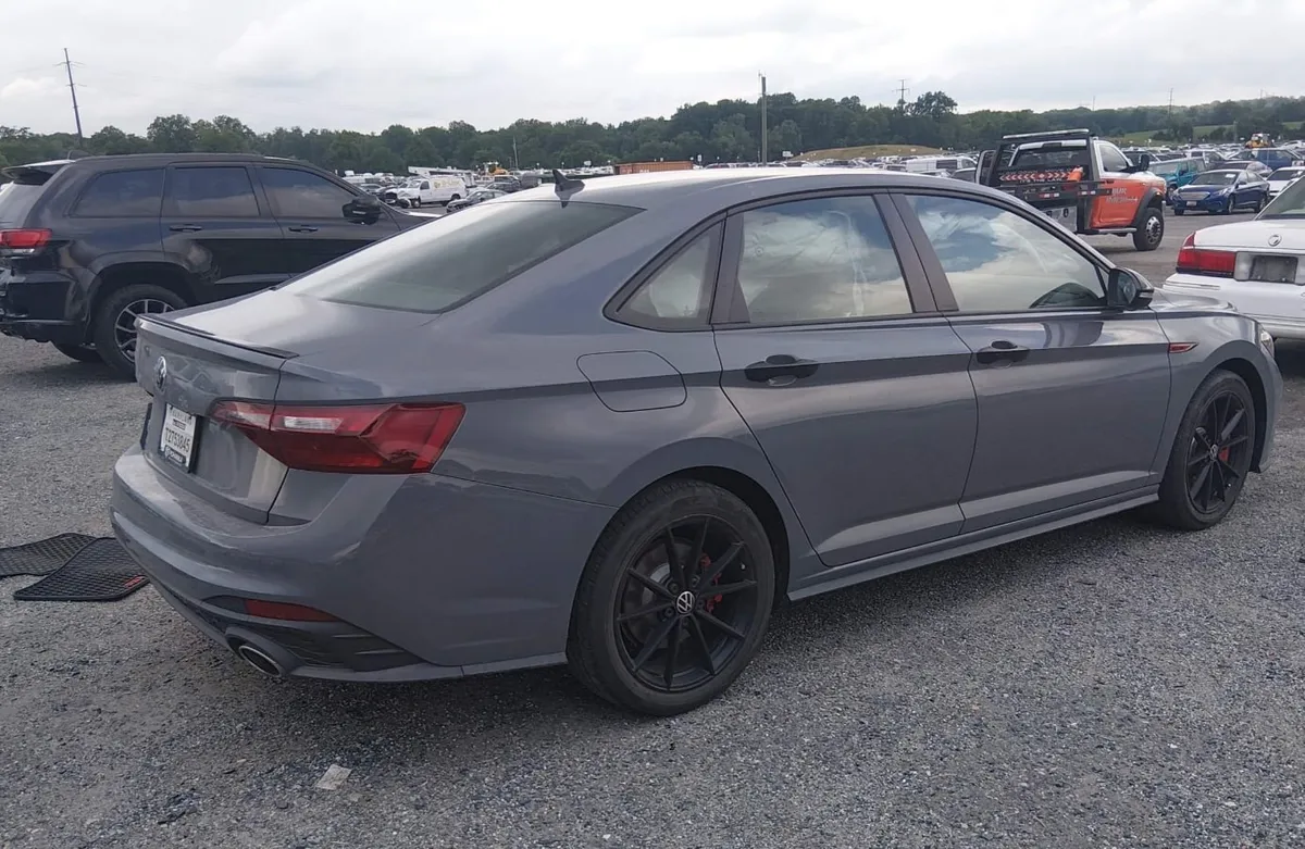 VOLKSWAGEN JETTA 2023