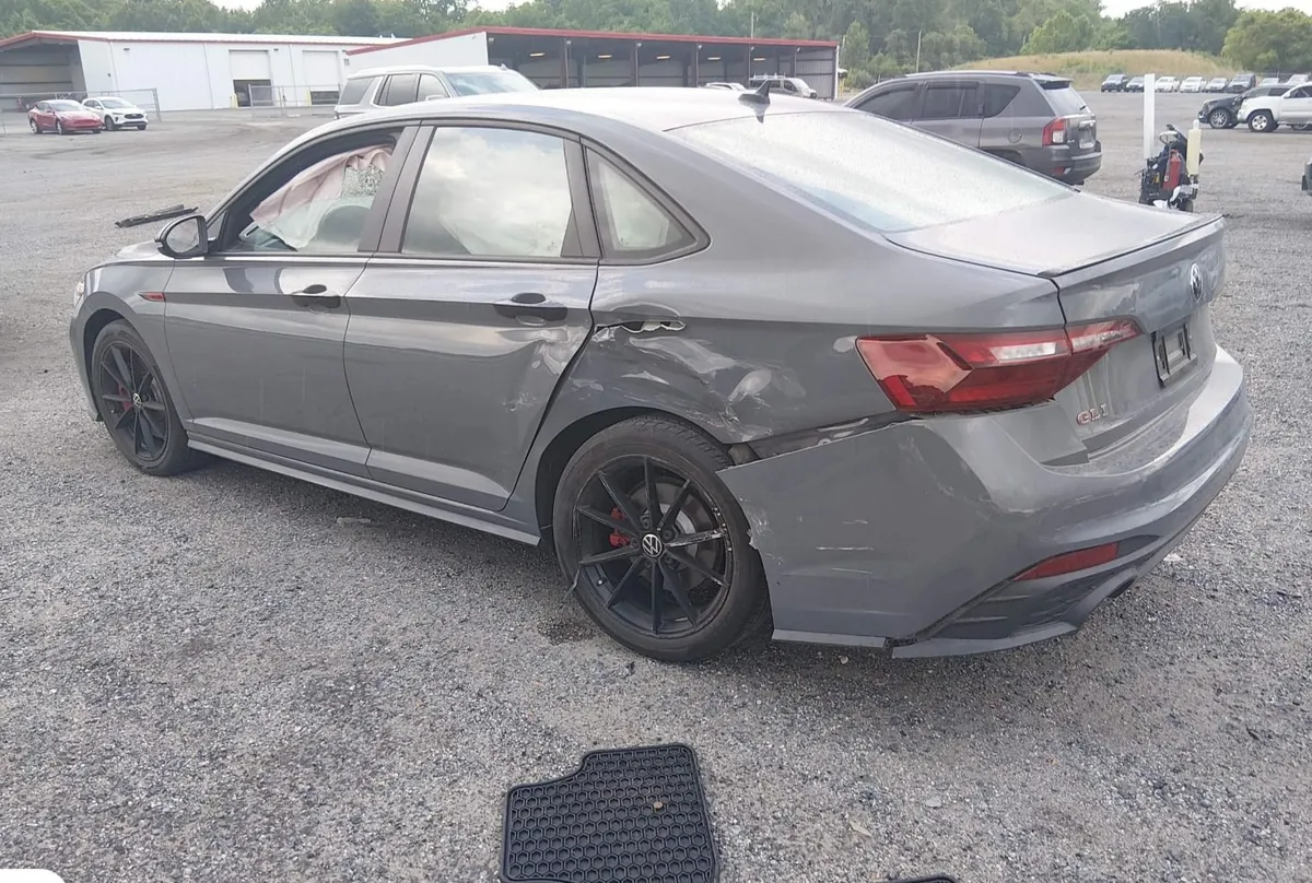 VOLKSWAGEN JETTA 2023
