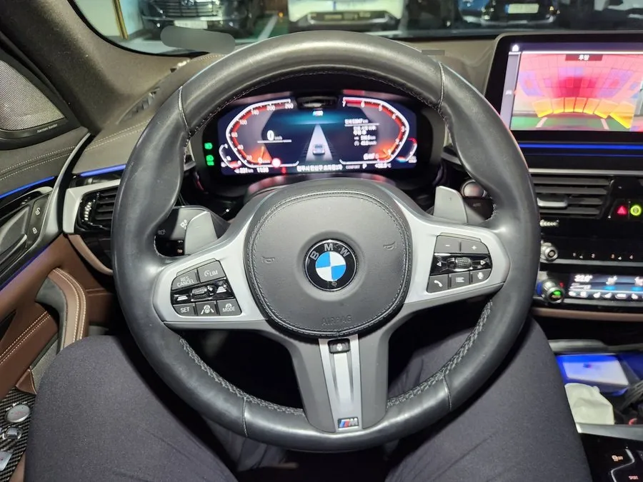 BMW 530I MSPORT 2023