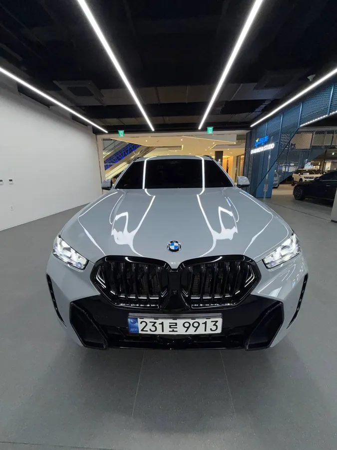 BMW X6 G06 XDRIVE40I M 2023