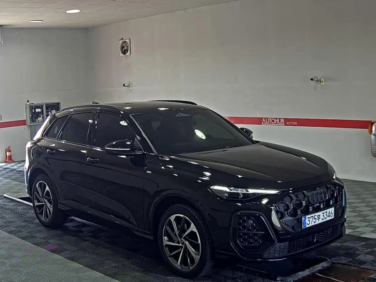 AUDI Q5 2026