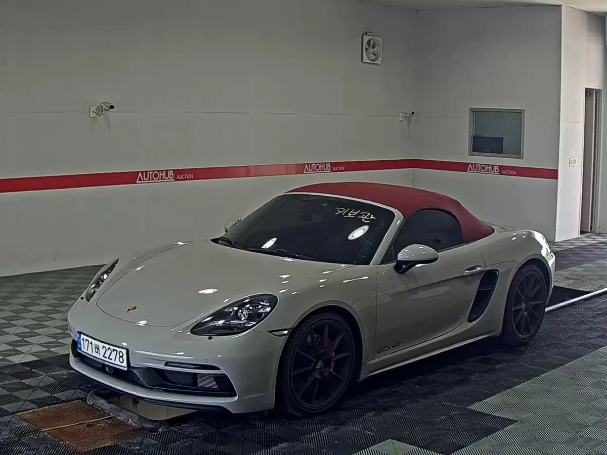 PORSCHE BOXSTER 2022