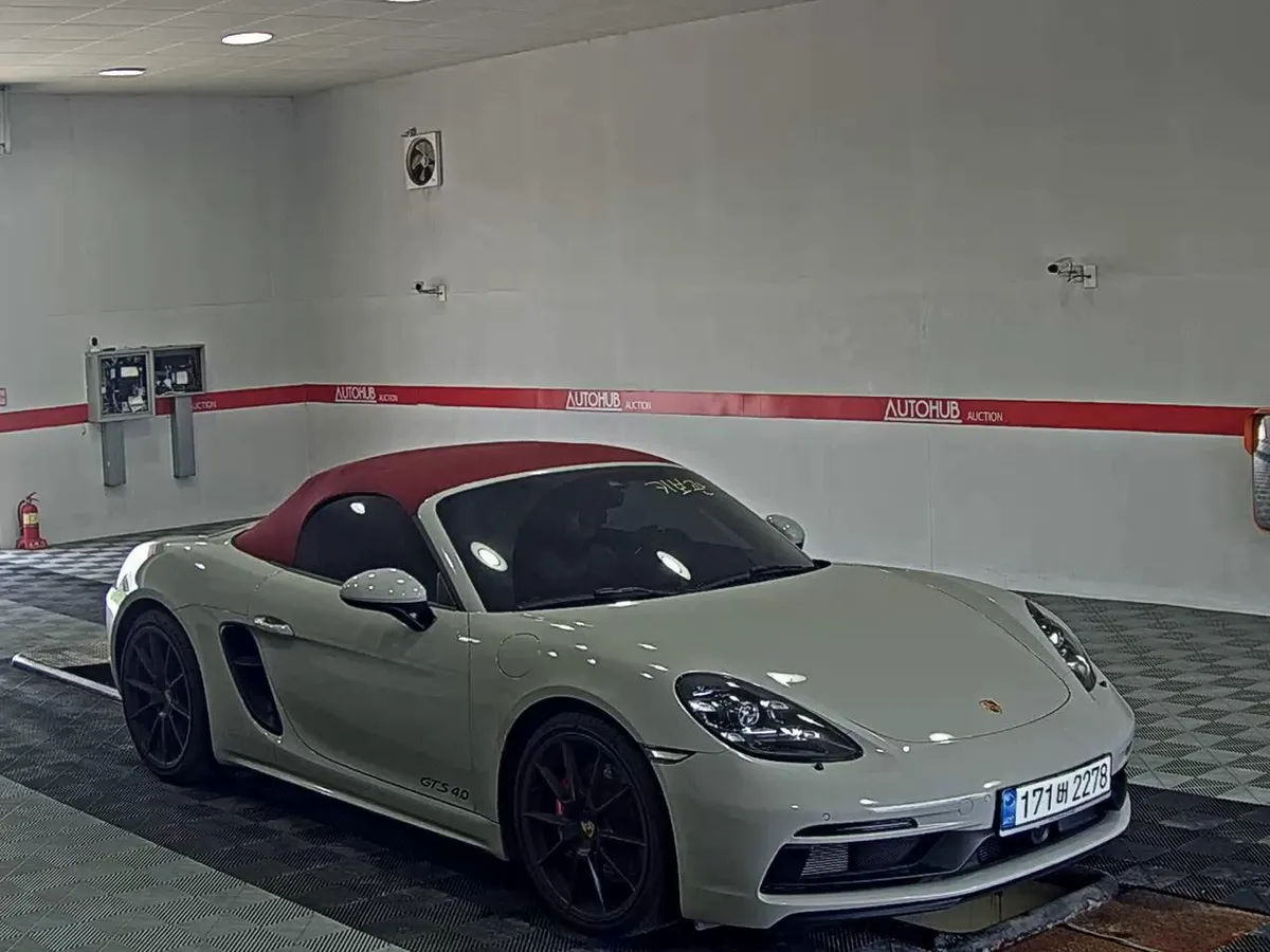 PORSCHE BOXSTER 2022
