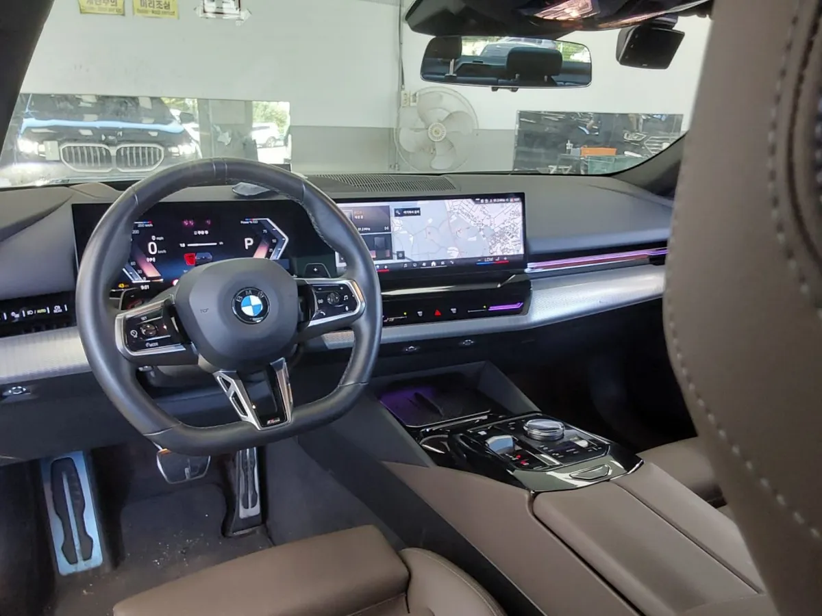 BMW 520I G60 M SPORT 2023