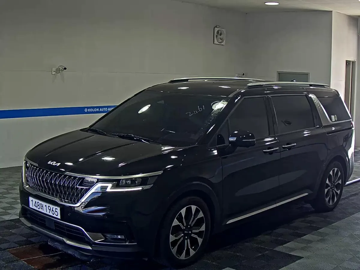 KIA CARNIVAL SIGNATURE 2022