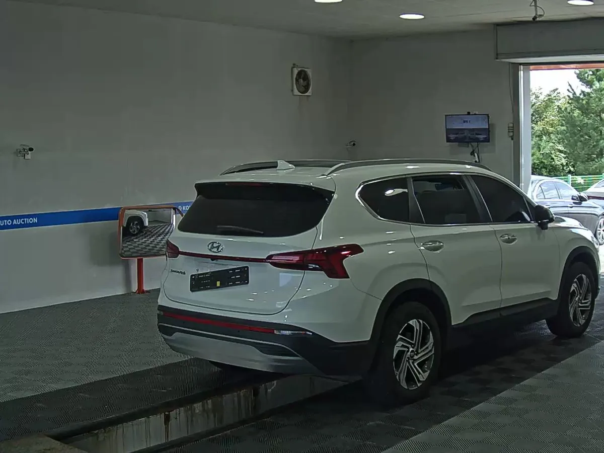 HYUNDAI SANTA FE 2WD 2023