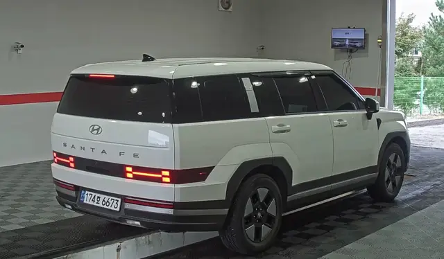 HYUNDAI SANTA FE 2WD 2025