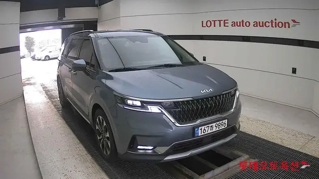 KIA CARNIVAL NOBLESSE 9 2025