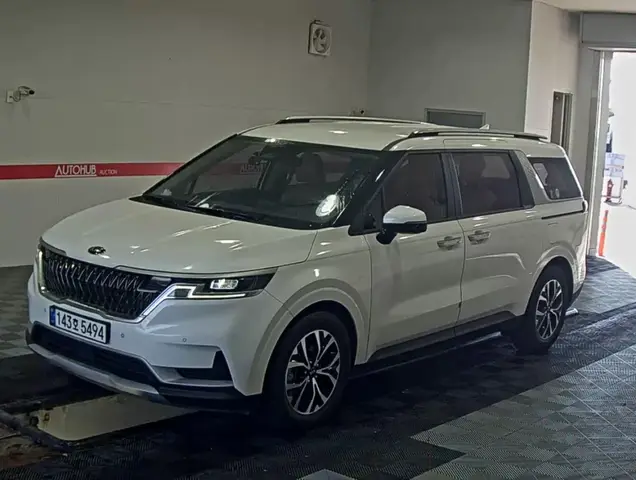 KIA CARNIVAL PRESTIGE 9 2025