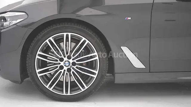 BMW 530I XDRIVE M SPORT 2019