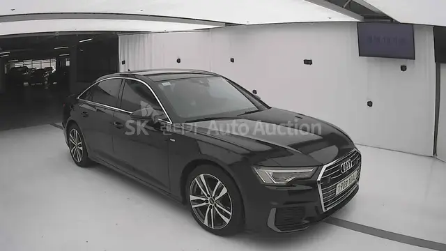 AUDI A6 2021