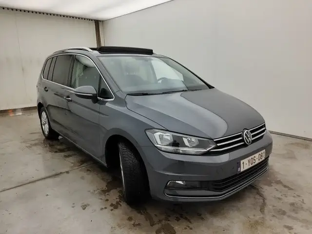 VOLKSWAGEN TOURAN 2020
