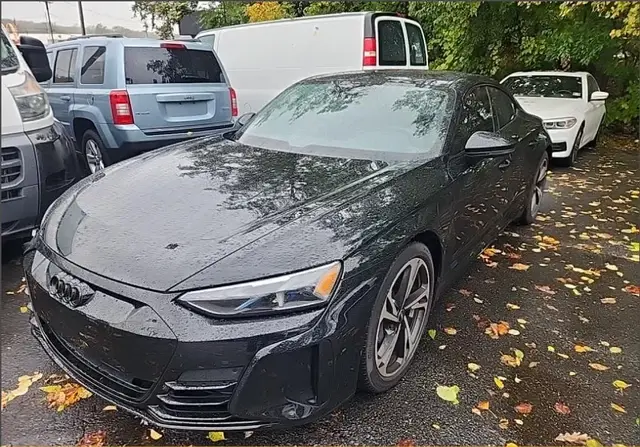 AUDI E-TRON GT QUATTRO PREMIUM 2022