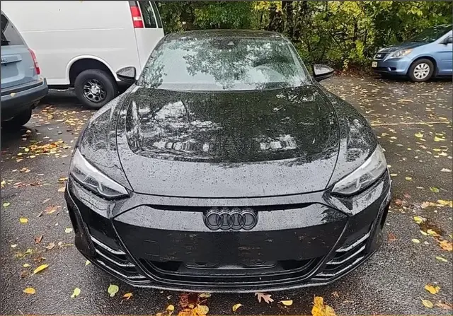 AUDI E-TRON GT QUATTRO PREMIUM 2022